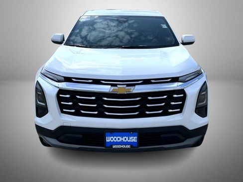 Certified 2025 Chevrolet Equinox LT AWD/4WD image 2