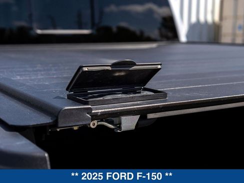 Used 2025 Ford F150 Raptor image 37