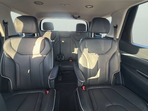 Used 2025 Hyundai Palisade SEL FWD image 25