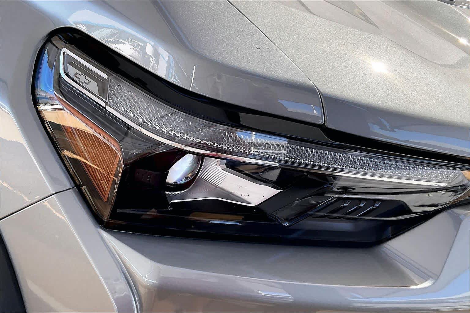 Used 2023 Chevrolet Colorado ZR2 w/ ZR2 Convenience Package III AWD/4WD image 27