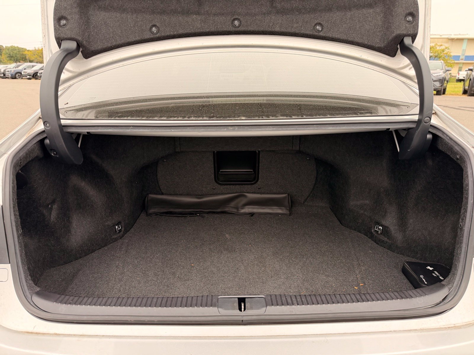 Used 2014 Lexus ES 350 w/ Luxury Package FWD image 43