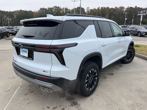 New 2026 Chevrolet Traverse Z71 w/ Enhanced Driving Package image 11