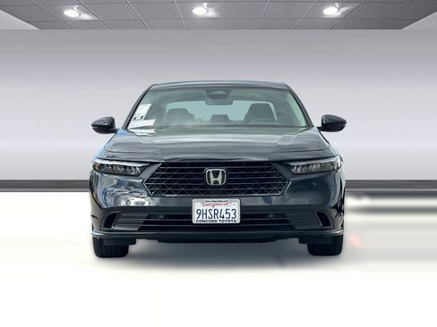 Used 2023 Honda Accord EX-L image 6