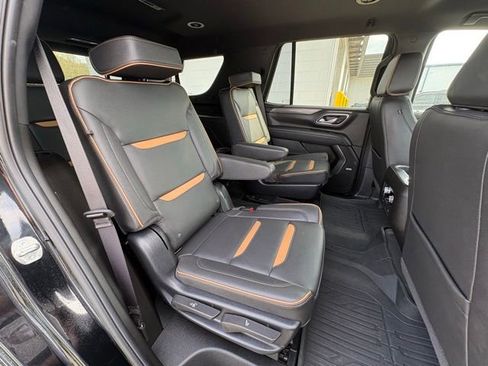 Used 2024 GMC Yukon AT4 w/ LPO, Floor Liner Package AWD/4WD image 31