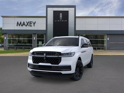New 2026 Lincoln Navigator L Reserve w/ Jet Appearance Package AWD/4WD image 48