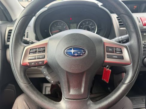 Used 2015 Subaru Forester 2.5i Premium w/ All-Weather Package AWD/4WD image 17