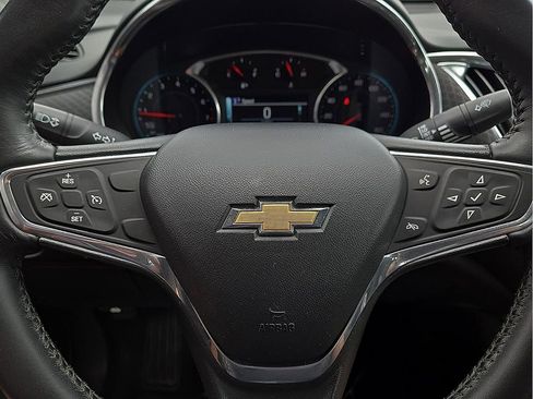 Used 2016 Chevrolet Malibu LT FWD image 19