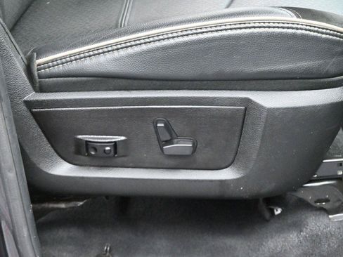 Used 2024 RAM 2500 Laramie AWD/4WD image 30