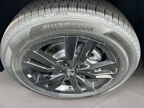 New 2026 Honda HR-V Sport image 14