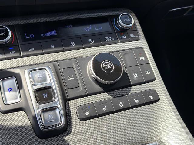 Used 2024 Hyundai Palisade SEL w/ Premium Package FWD image 30