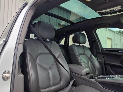 Used 2015 Porsche Macan S AWD/4WD image 20