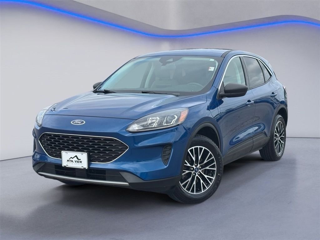 Used 2022 Ford Escape SE FWD image 2