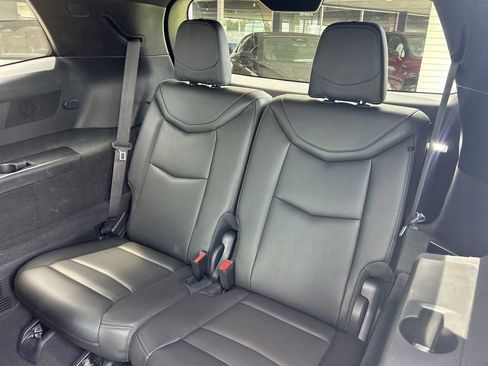 Certified 2023 Cadillac XT6 Premium Luxury image 18