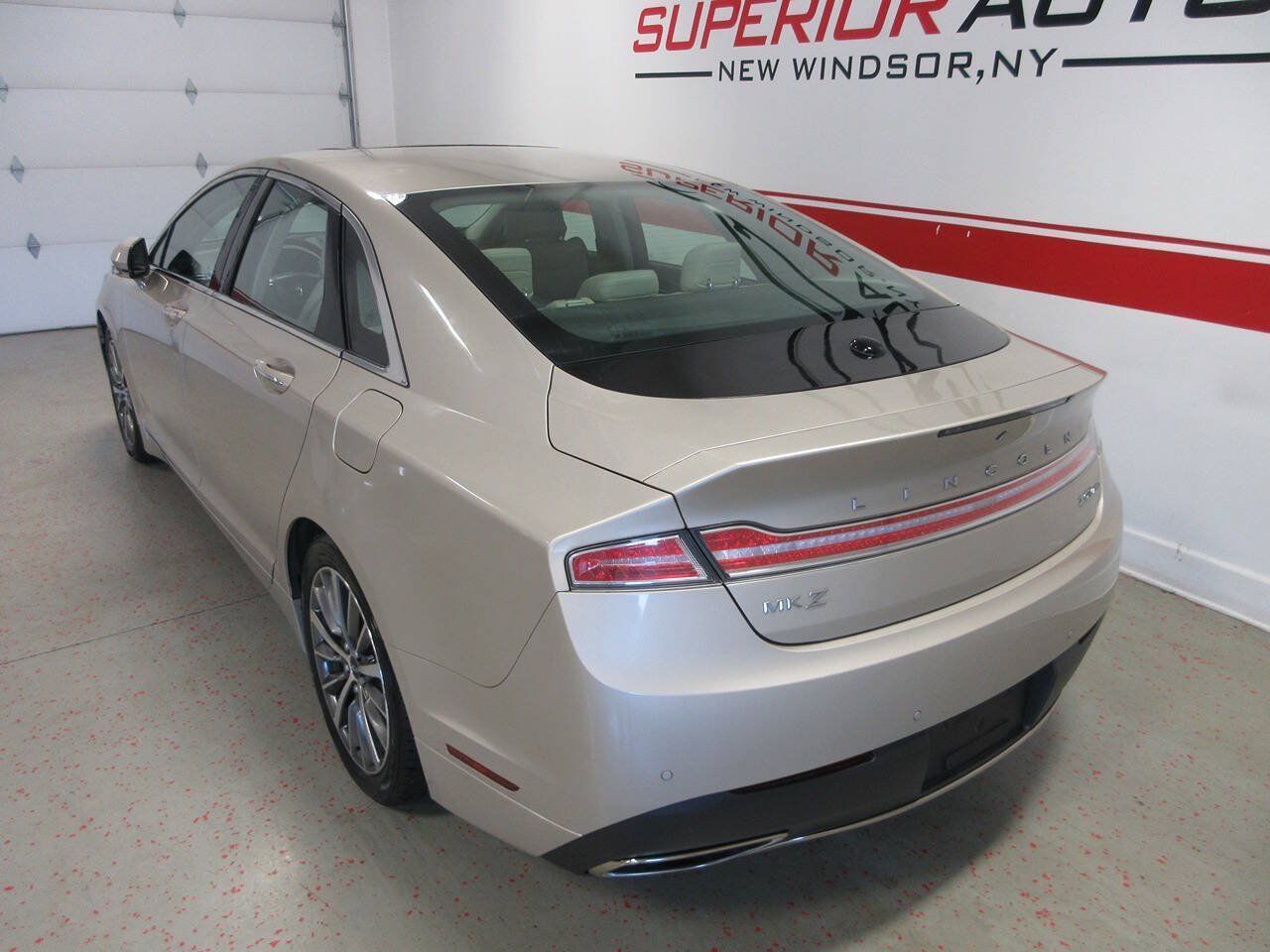 Used 2017 Lincoln MKZ Select AWD/4WD image 12