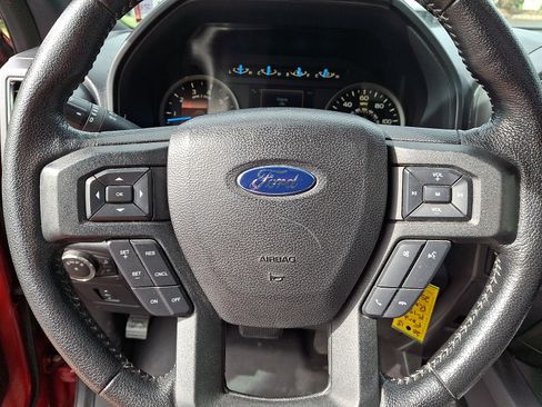 Used 2015 Ford F150 XLT w/ Equipment Group 302A Luxury AWD/4WD image 21