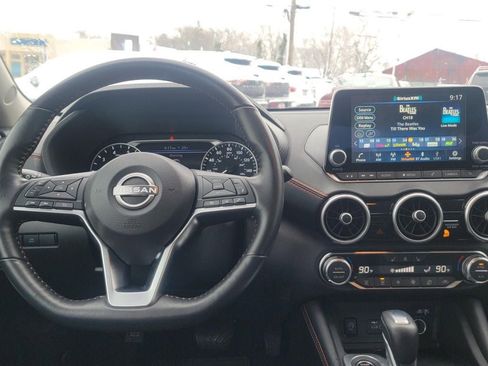 Used 2024 Nissan Sentra SR w/ SR Premium Package FWD image 17