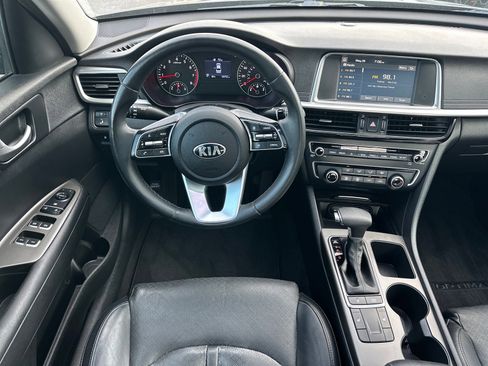 Used 2020 Kia Optima SE FWD image 8