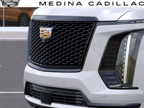 New 2025 Cadillac Escalade Sport Platinum image 14