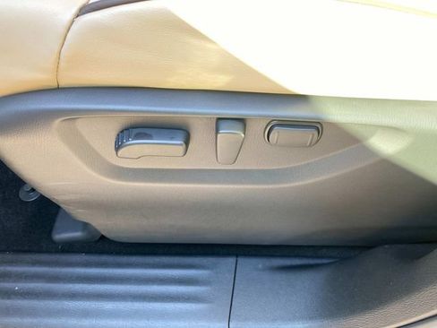 Used 2024 Nissan Armada Platinum w/ Captain's Chairs Package AWD/4WD image 15