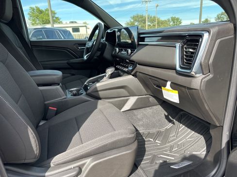 New 2026 GMC Canyon Elevation image 21