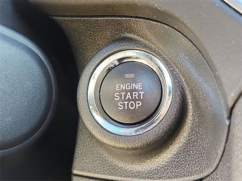 Used 2022 Subaru Forester Premium image 23