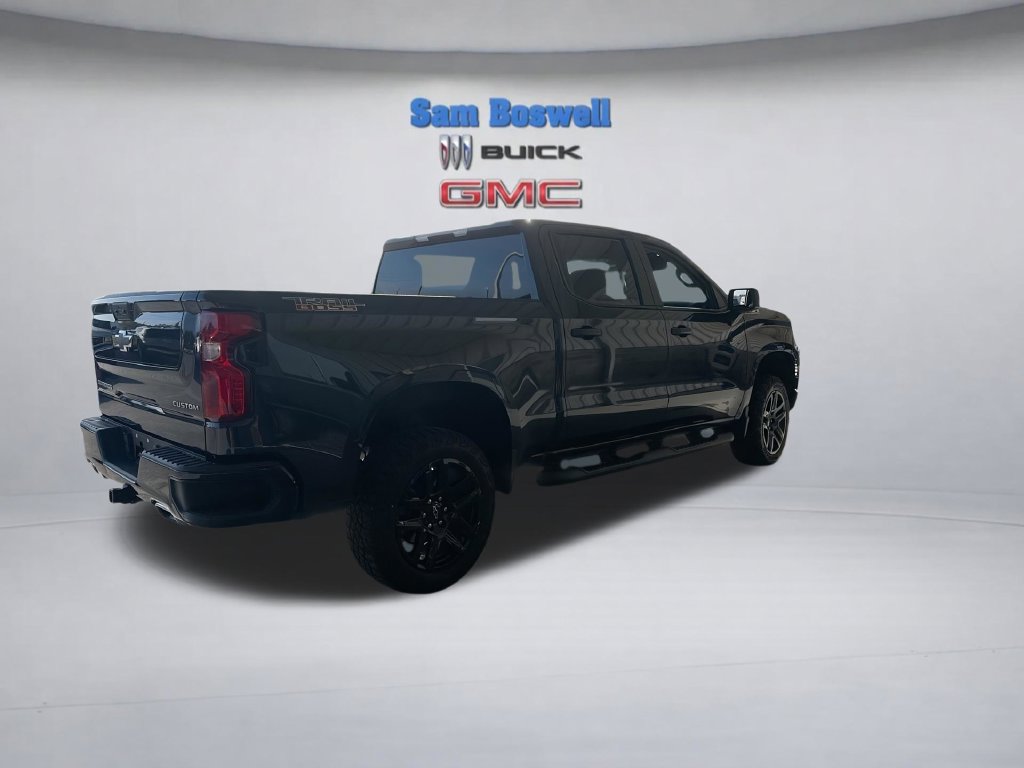 Used 2024 Chevrolet Silverado 1500 Custom Trail Boss AWD/4WD image 11