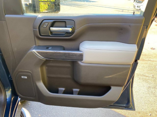 Used 2020 Chevrolet Silverado 2500 LTZ w/ LTZ Premium Package AWD/4WD image 38
