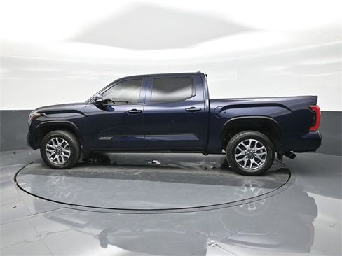 Used 2024 Toyota Tundra Platinum image 5