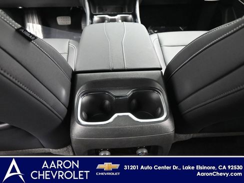 New 2026 Chevrolet Traverse LT w/ Driver Confidence Package image 32