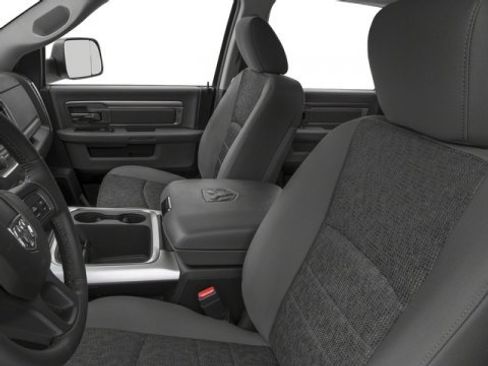 Used 2017 RAM 2500 SLT image 12