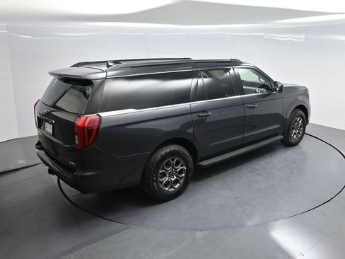 Used 2025 Ford Expedition Max Active RWD image 55