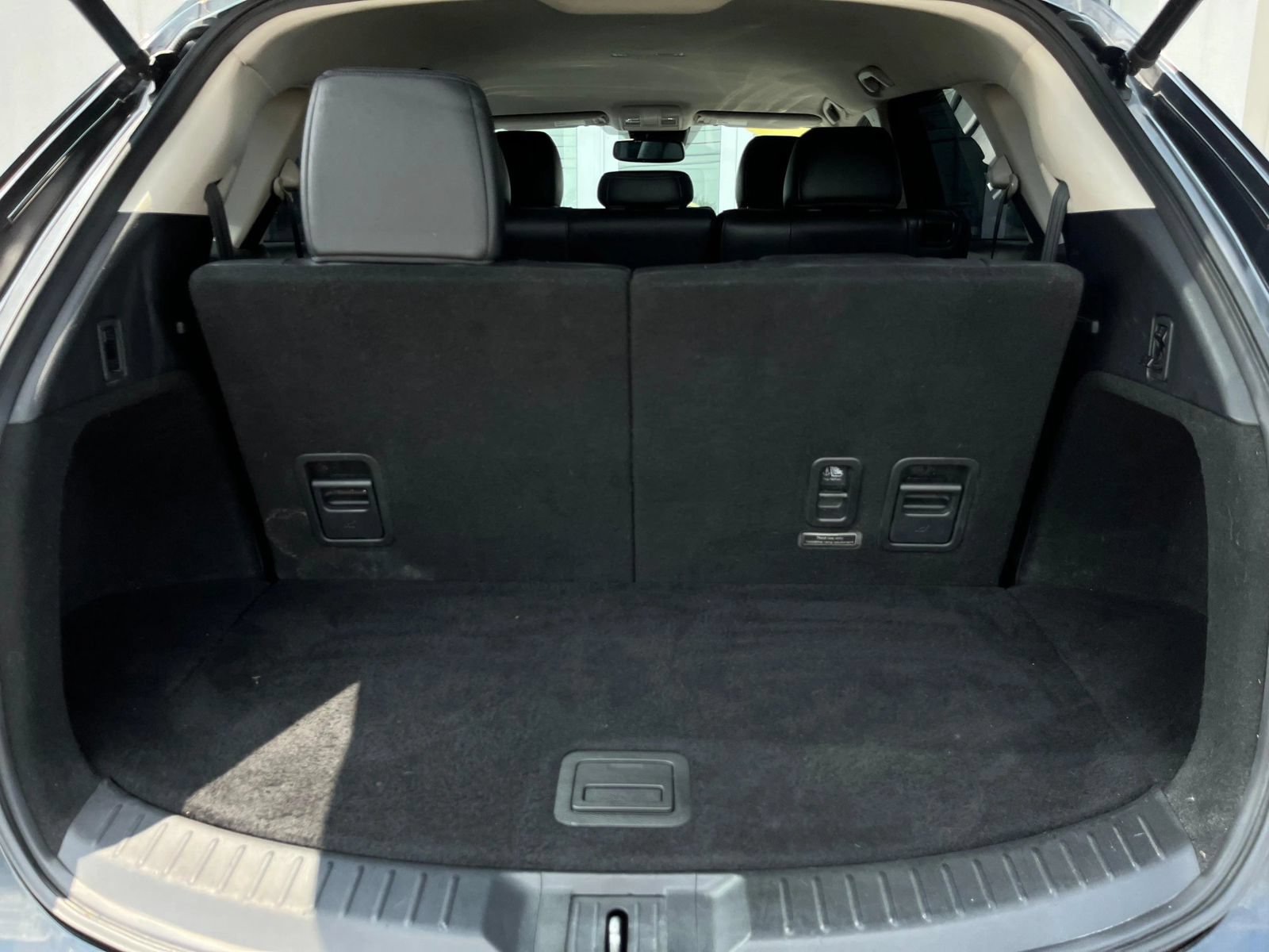 Used 2018 MAZDA CX-9 Touring FWD image 6