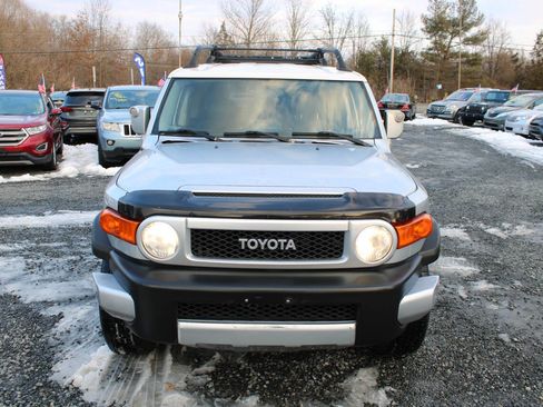 Used 2008 Toyota FJ Cruiser 4WD image 3