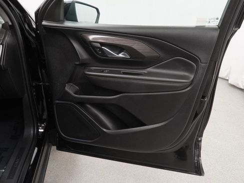 Used 2021 GMC Terrain SLT w/ Elevation Edition image 46