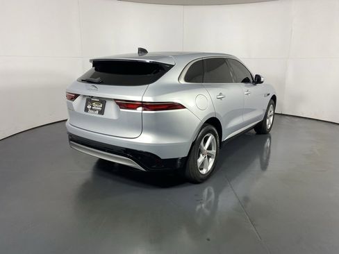 Used 2023 Jaguar F-PACE S image 5