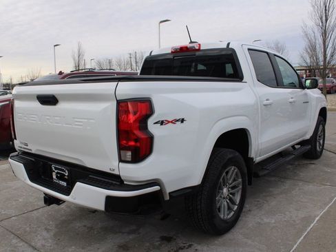 Used 2023 Chevrolet Colorado LT w/ LT Convenience Package II image 7