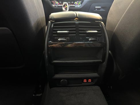 Used 2021 BMW 540i w/ M Sport Package image 32