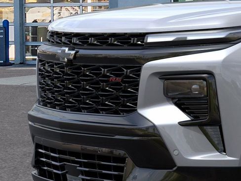 New 2026 Chevrolet Traverse RS w/ LPO, Floor Liner Package AWD/4WD image 13