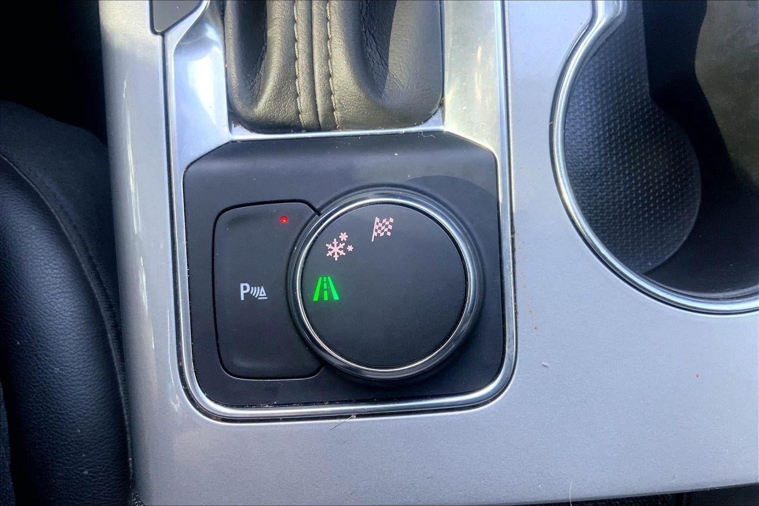 Used 2019 Chevrolet Blazer LT FWD image 34