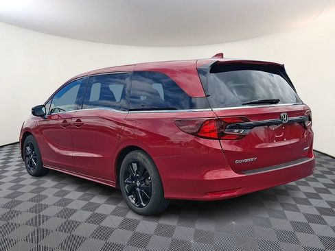 Used 2023 Honda Odyssey Sport image 7