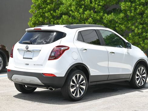 Used 2022 Buick Encore Preferred w/ Safety Package FWD image 4