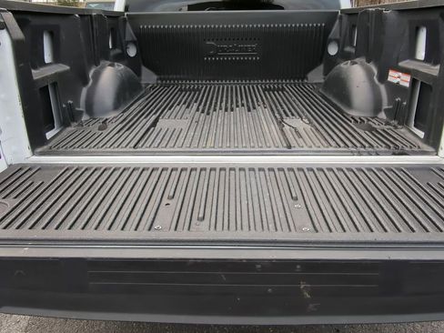 Used 2025 Ford F150 XLT w/ Equipment Group 301A Standard image 22