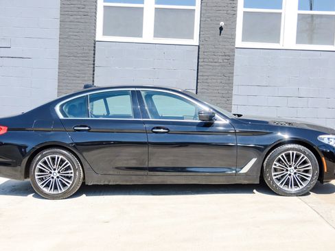 Used 2018 BMW 530i xDrive AWD/4WD image 5