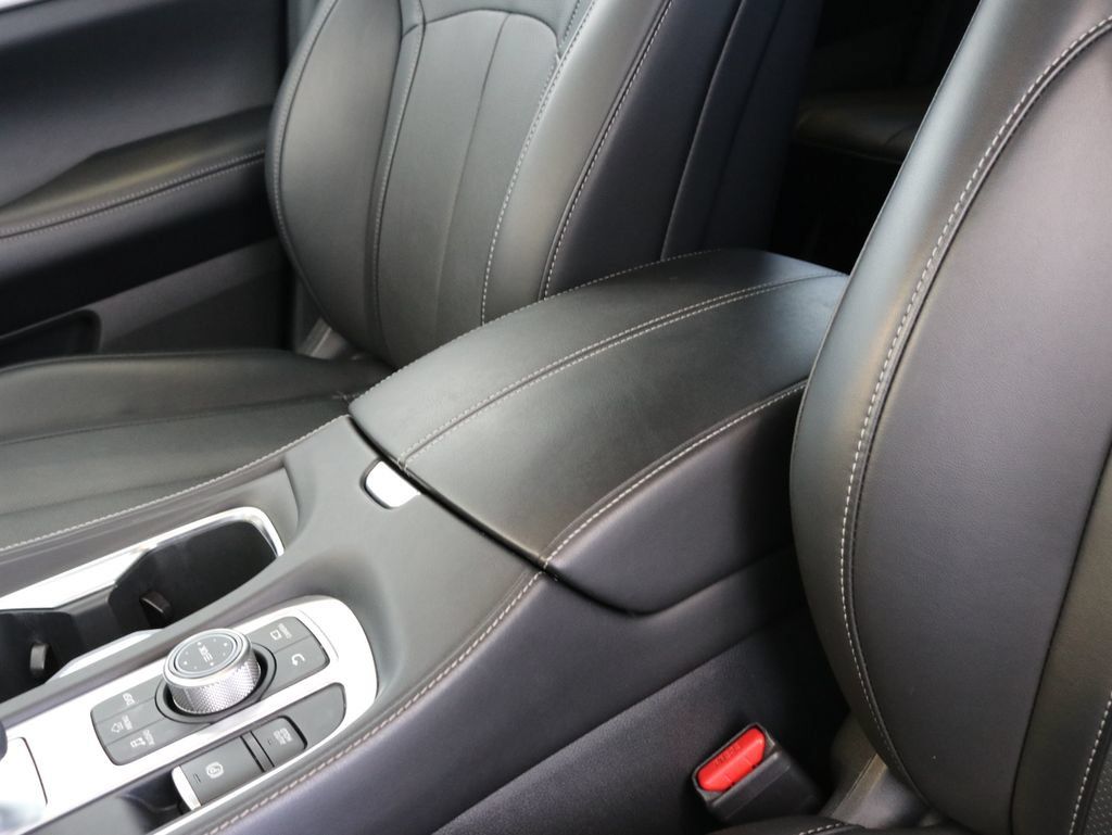 Used 2025 INFINITI QX60 Pure AWD/4WD image 20