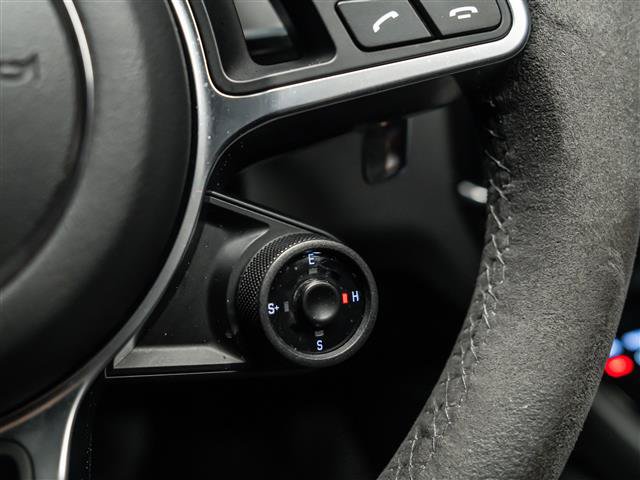 Certified 2023 Porsche Cayenne Platinum Edition AWD/4WD image 21