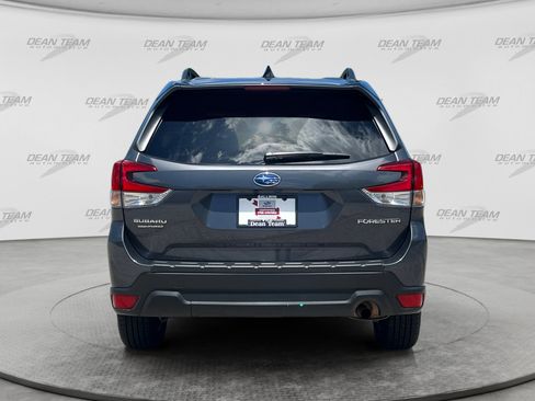 Certified 2024 Subaru Forester Premium AWD/4WD image 6
