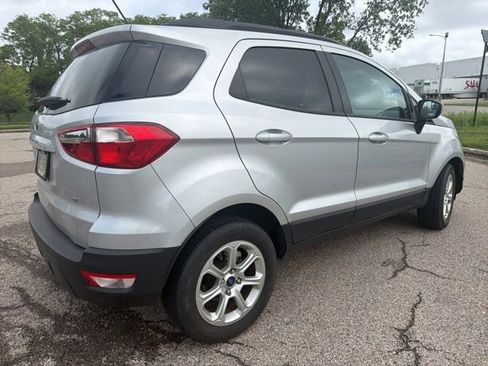 Used 2021 Ford EcoSport SE FWD image 2