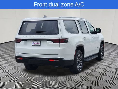 Used 2024 Jeep Wagoneer Series II AWD/4WD image 4