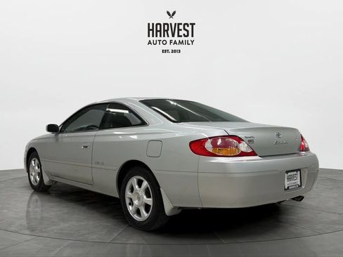 Used 2002 Toyota Solara SE FWD image 4