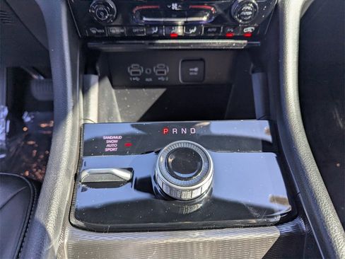 Used 2024 Jeep Grand Cherokee Limited w/ Trailer Tow Package image 25